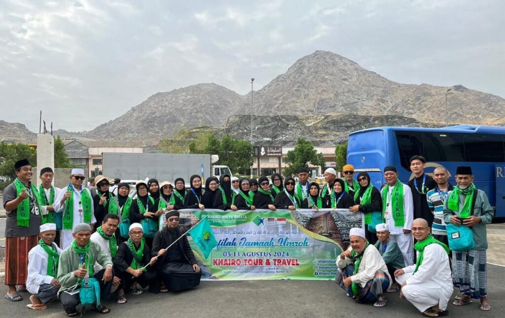Pemandangan Masjid Nabawi di Madinah yang megah